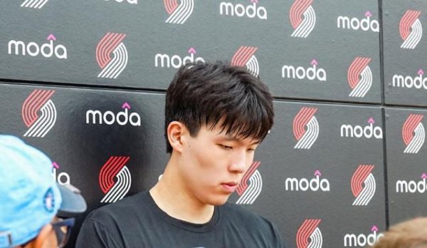 中金优配 杨瀚森训练后采访！会提速变风格，暗示CBA动作脏，喊话夏季联赛